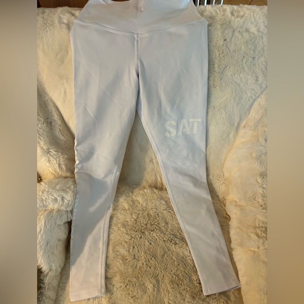 ALO YOGA- Sat Nam High Waisted Yoga Leggings, White, Size Small